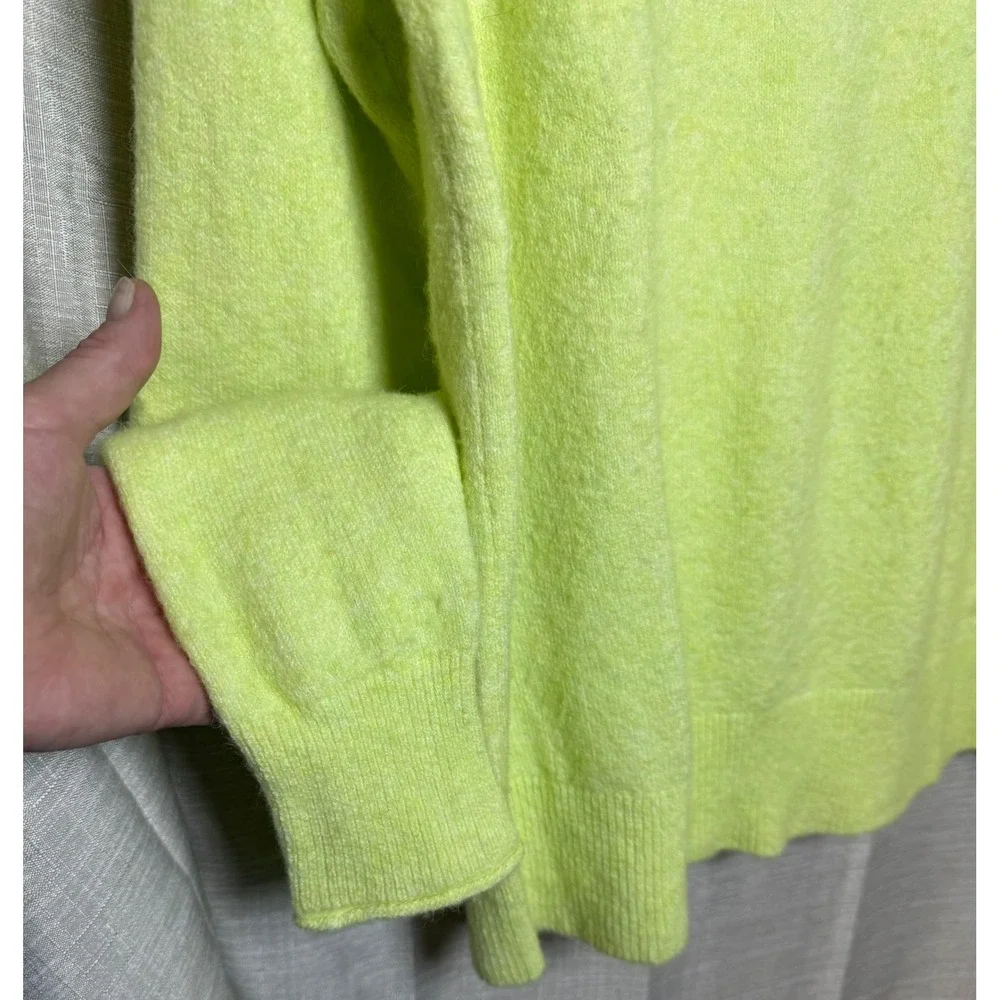 J. Crew Mock Neck Sweater Women's M Neon Yellow Merino Wool Blend Pullover - Picture 5 of 9